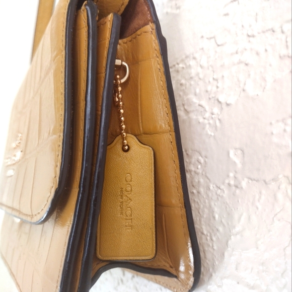 Coach C5627 Croco Embossed Mini Brynn Flax Leather Crossbody Bag - Picture 12 of 12